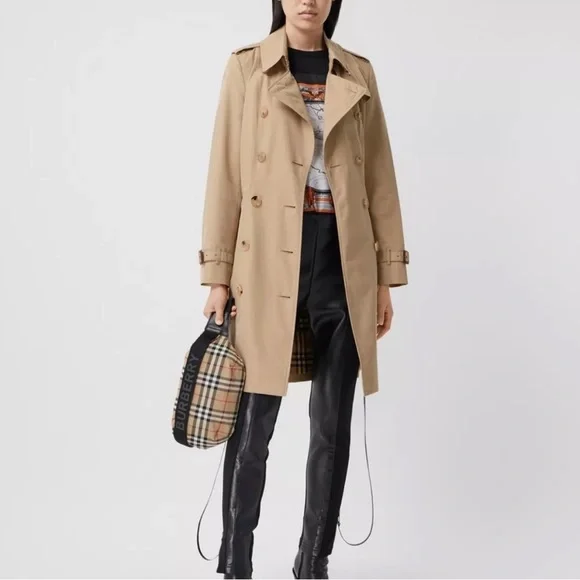 ジャケット・アウター Burberry Chelsea medium 46 Burberry mid-length Chelsea Heritage Trench Coat | Neutrals